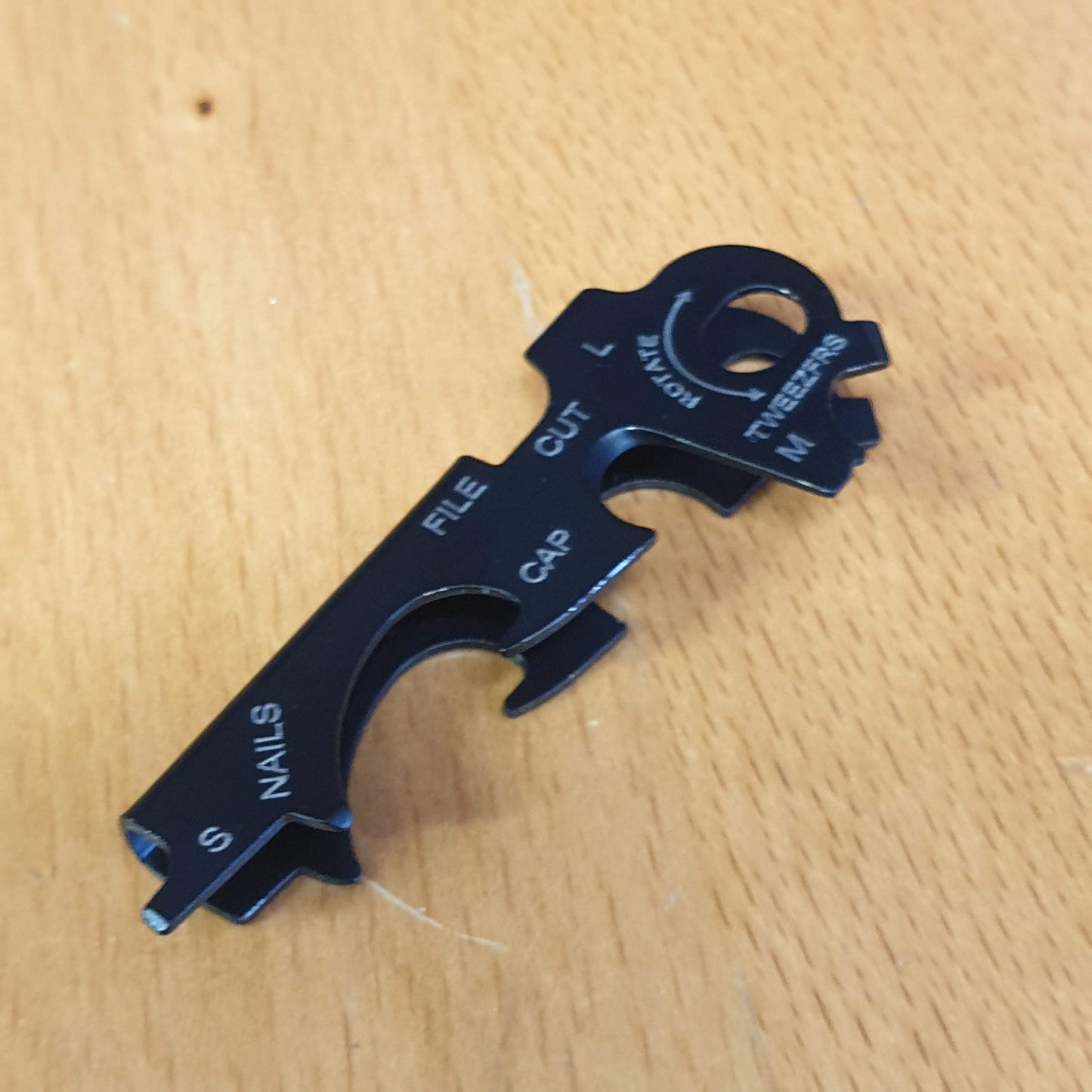 EDC 8 in 1 key cover Tool pocket carabiner